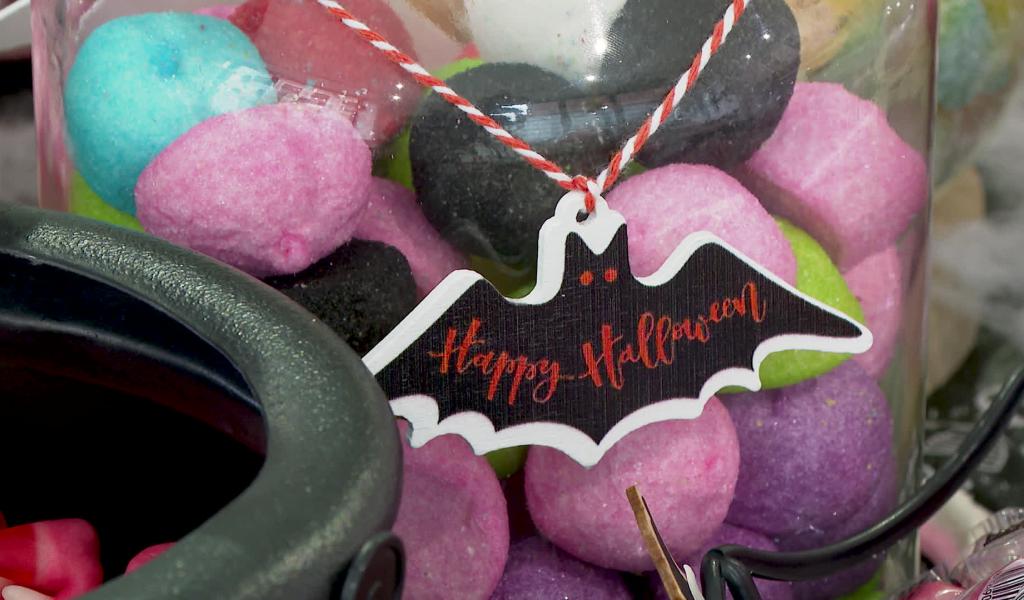 Les bonbons s'arrachent pour Halloween : exemple à Gembloux