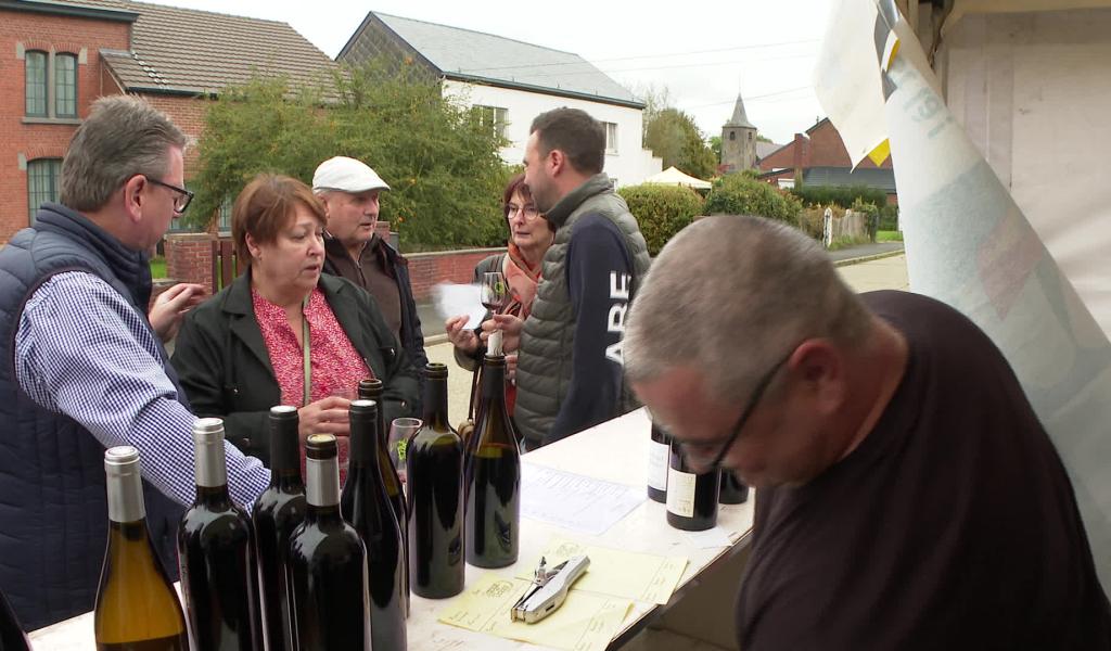 Vendanges : mauvaise récolte, mais bonne humeur à Ernage