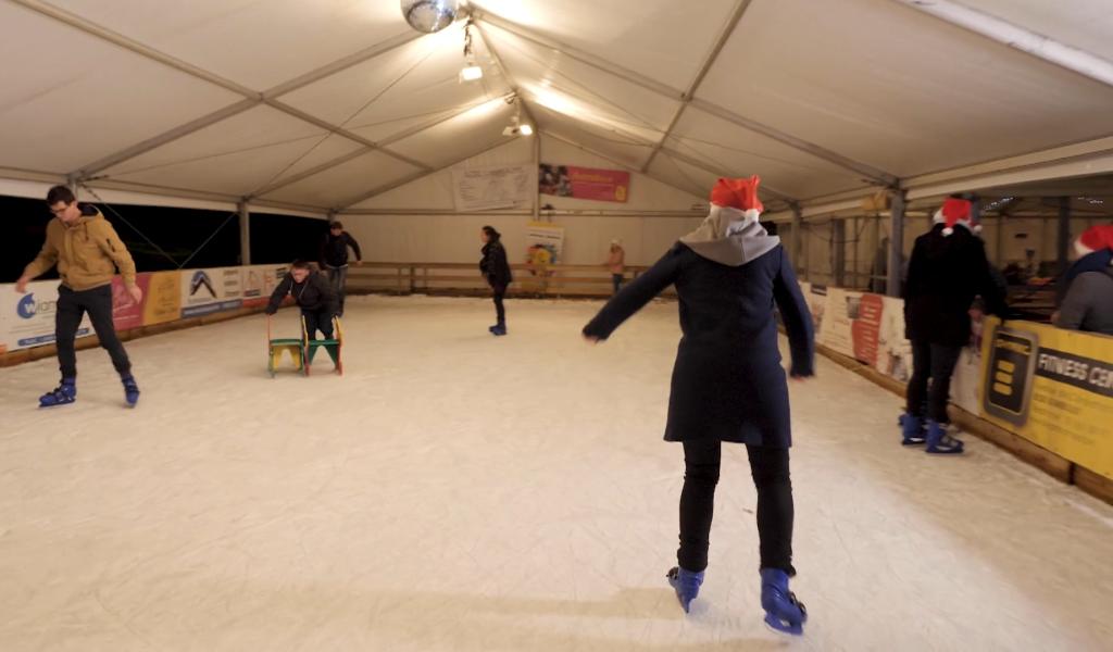 La patinoire de glace est de retour aux Hivernales de Gembloux!