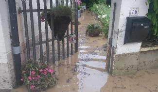 Inondations : certaines parties de Walhain et Ernage submergés par l'eau et la boue