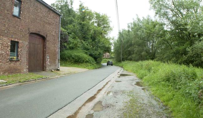 Une piste cyclable et un trottoir pour sécuriser les usagers faibles de la rue Destraux entre Villeroux et Saint-Géry