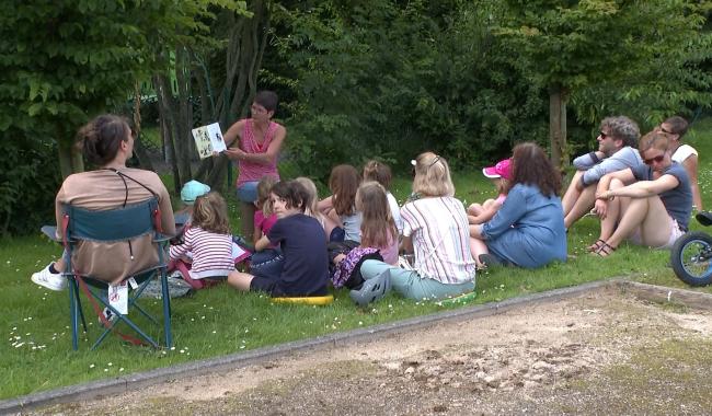 Thorembais-les-Béguines : lecture dans les parcs