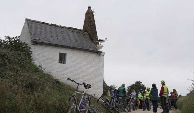 Une promenade à vélo autour des chapelles rénovées de Chastre