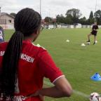 Des séances de perfectionnement avec Noémie Gelders pour les jeunes footballeuses à Perwez