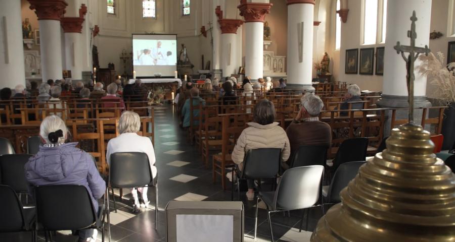 La messe du pape François à Bruxelles a été rediffusée sur grand écran à Walhain